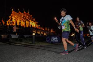 BIB: 5274
                            <button type="button" onclick="openModal(22291045)" class="btn btn-primary btn-sm float-right btn-popup" data-toggle="modal" data-target=".modal-high-quality">
                        <i class="fas fa-shopping-cart"></i> Add to Cart
                    </button>
                                            <button type="button" onclick="isThisMe(22291045, true)" class="btn btn-success btn-sm float-right btn-popup btn-isme hidden" data-toggle="tooltip" data-placement="bottom" title="นี่คือรูปของคุณใช่ไหม คลิกที่นี่เพื่อเอาเข้าอัลบั้ม">
                        <i class="fas fa-plus"></i> Add to album
                    </button>
                    <button type="button" onclick="isThisMe(22291045, false)" class="btn btn-warning btn-sm float-right btn-popup btn-isnotme hidden">
                        <i class="fas fa-ban"></i> Remove from album
                    </button>